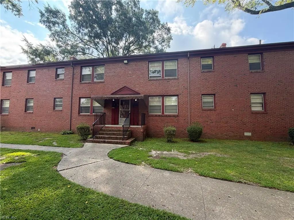 119 W Tyler Cres, Portsmouth
