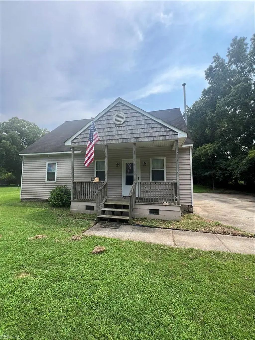 4745 Sondej Ave, Chesapeake