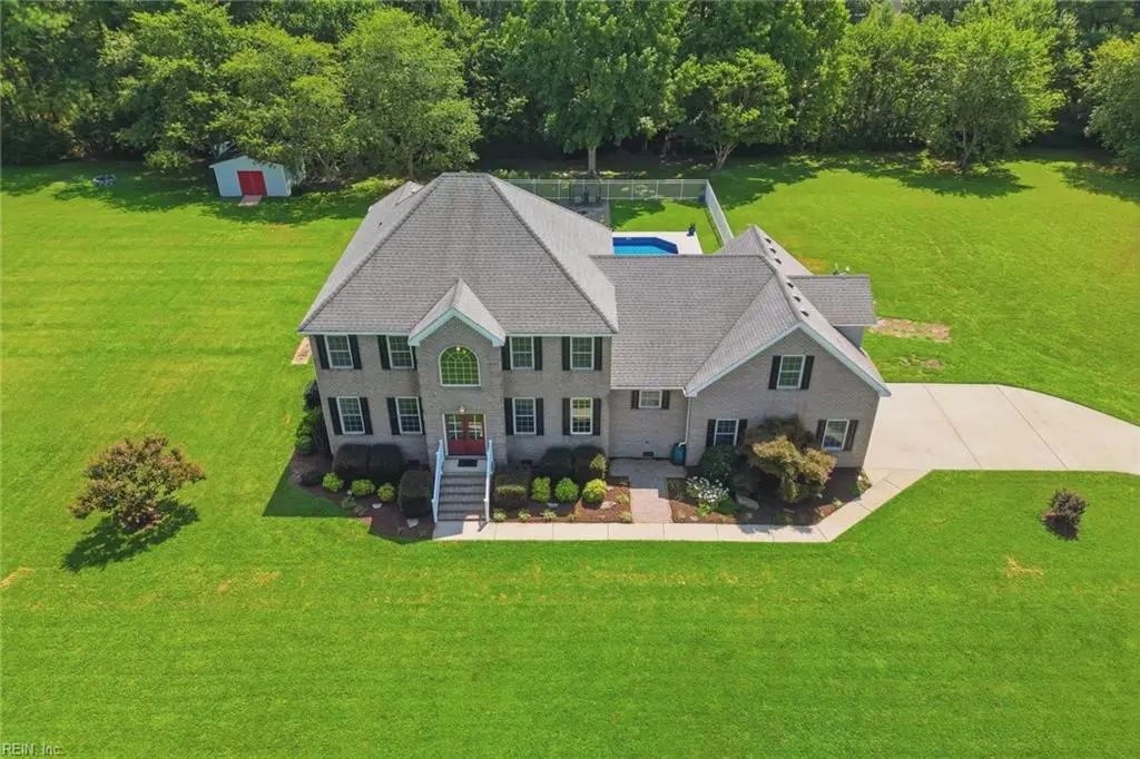 173 Providence Dr, Moyock