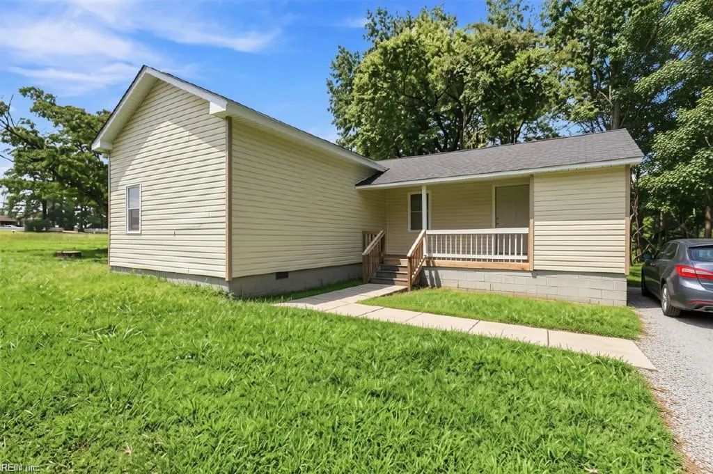 19081 Rawlings Rd, Southampton County