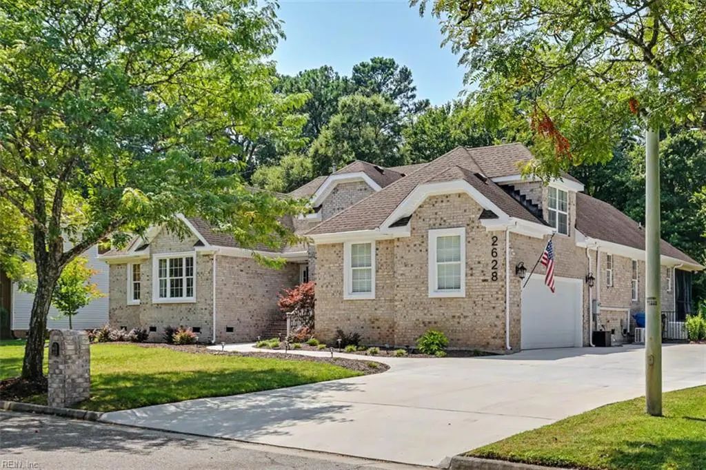 2628 Lower Greens Pl, Virginia Beach