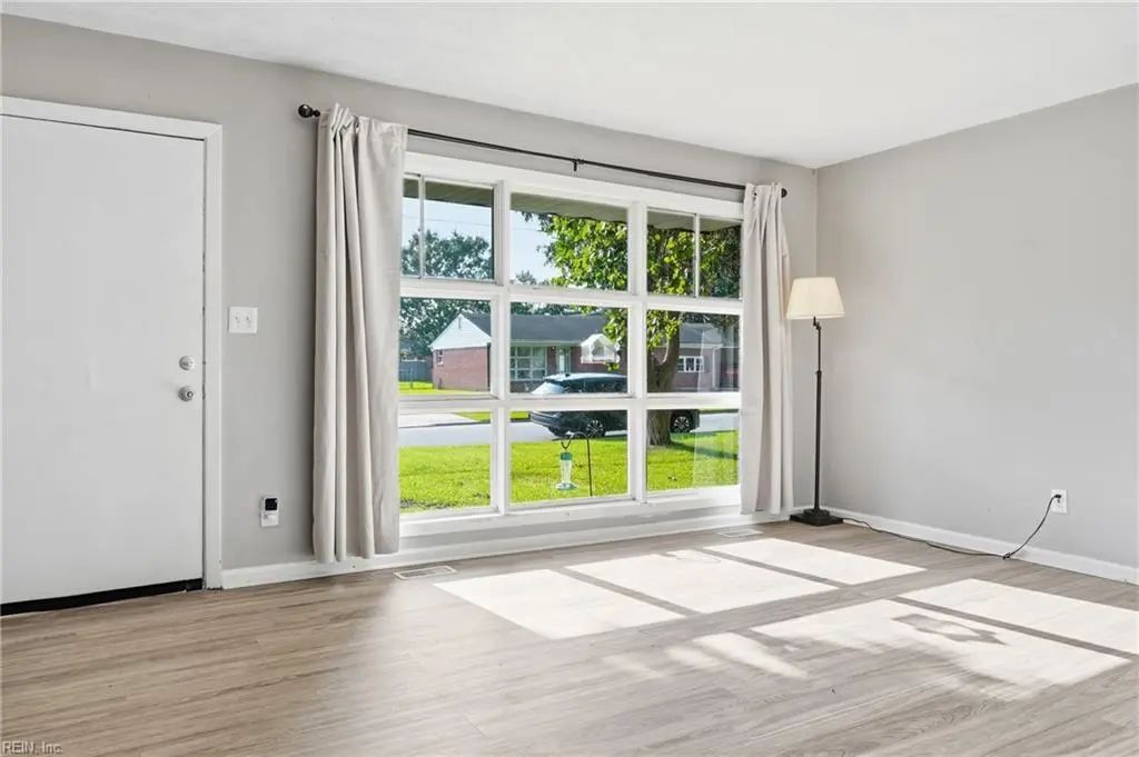 513 Cornwall Rd, Portsmouth