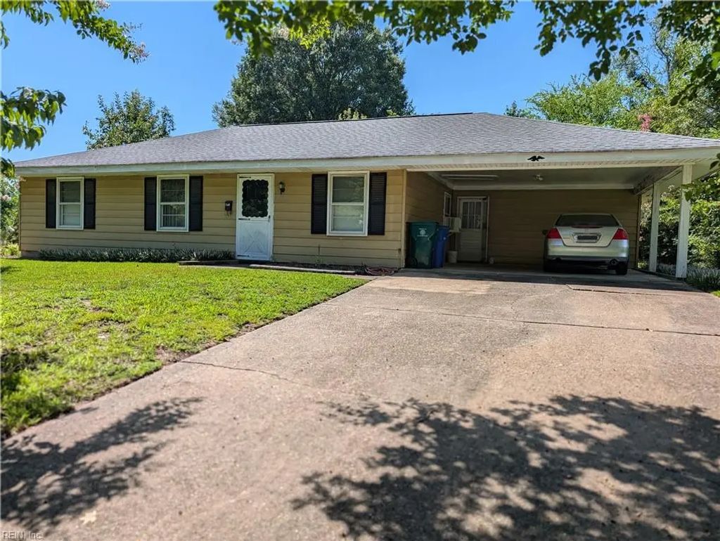 493 Pamela Dr, Newport News