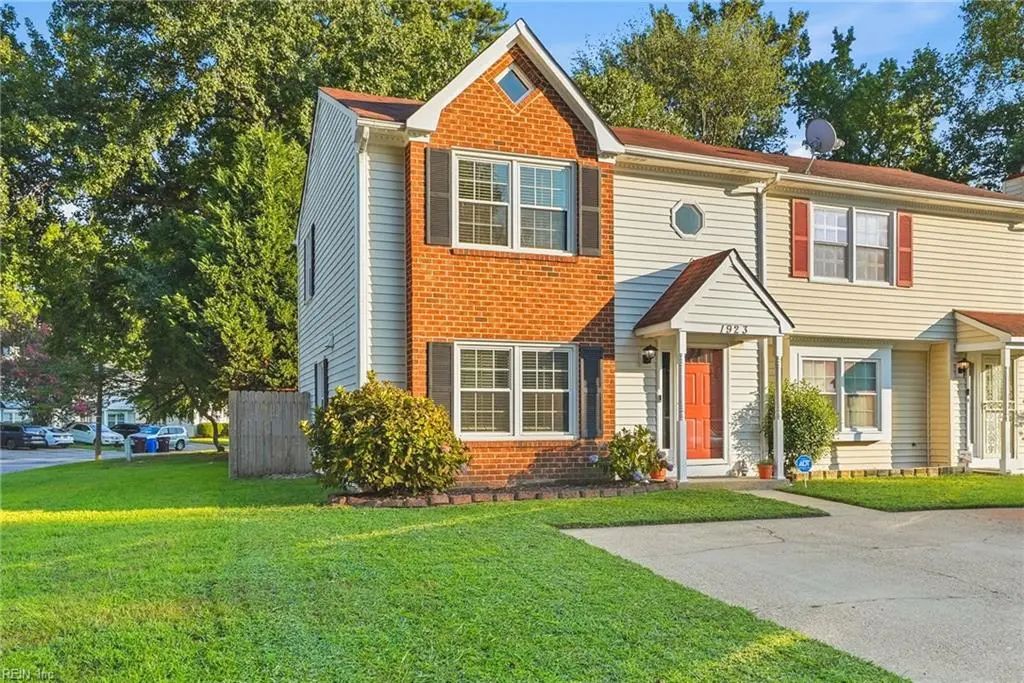 1923 Devonwood Cmn, Chesapeake