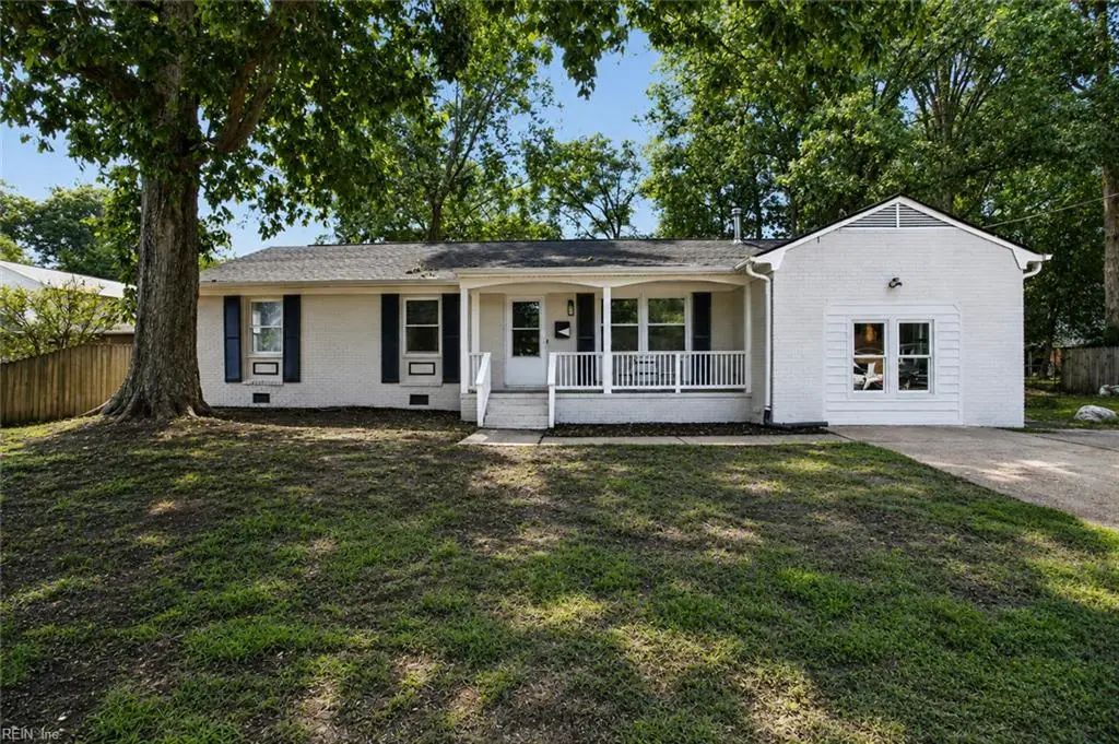 166 Beechmont Dr, Newport News