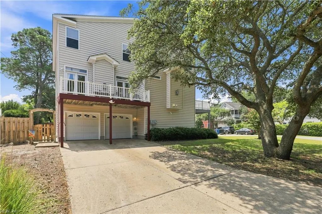 3781 Surry Rd, Virginia Beach