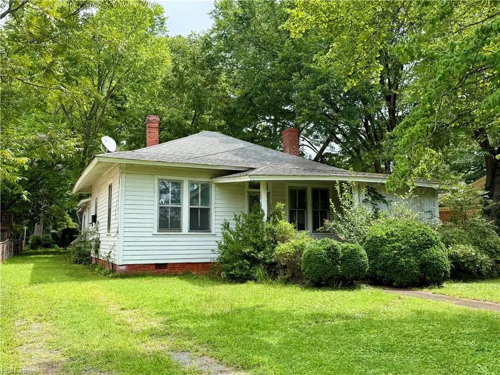 605 N Marshall St, Mecklenburg County