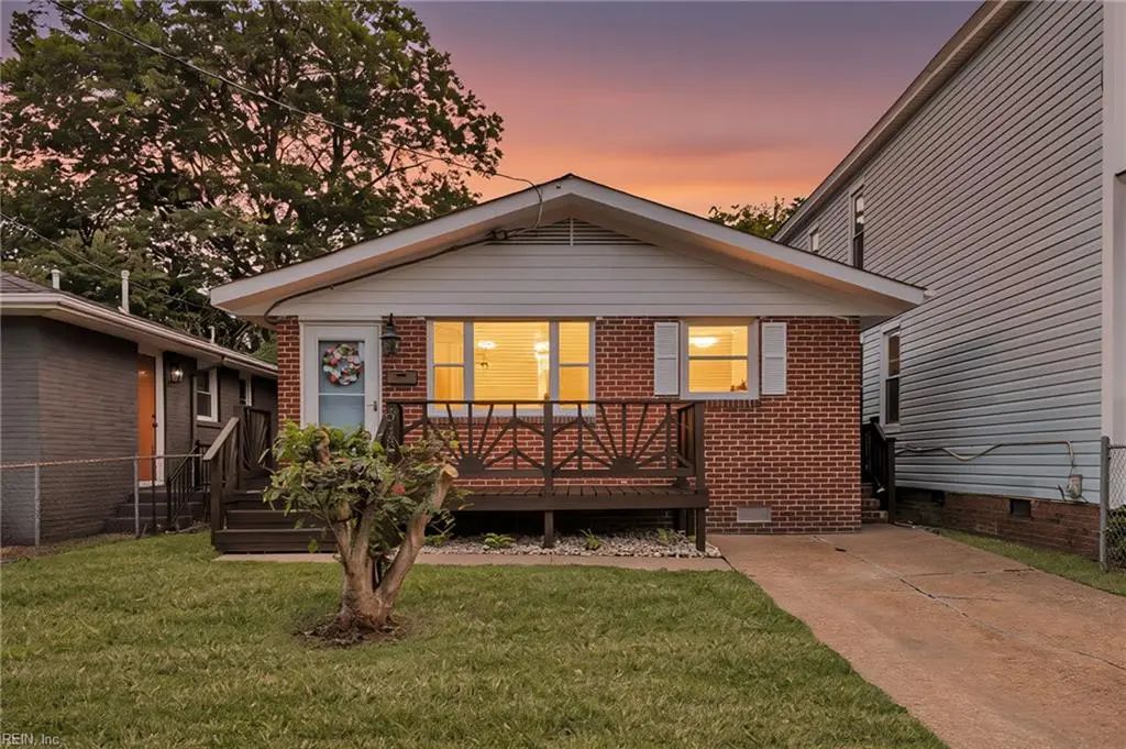 838 24 St, Newport News