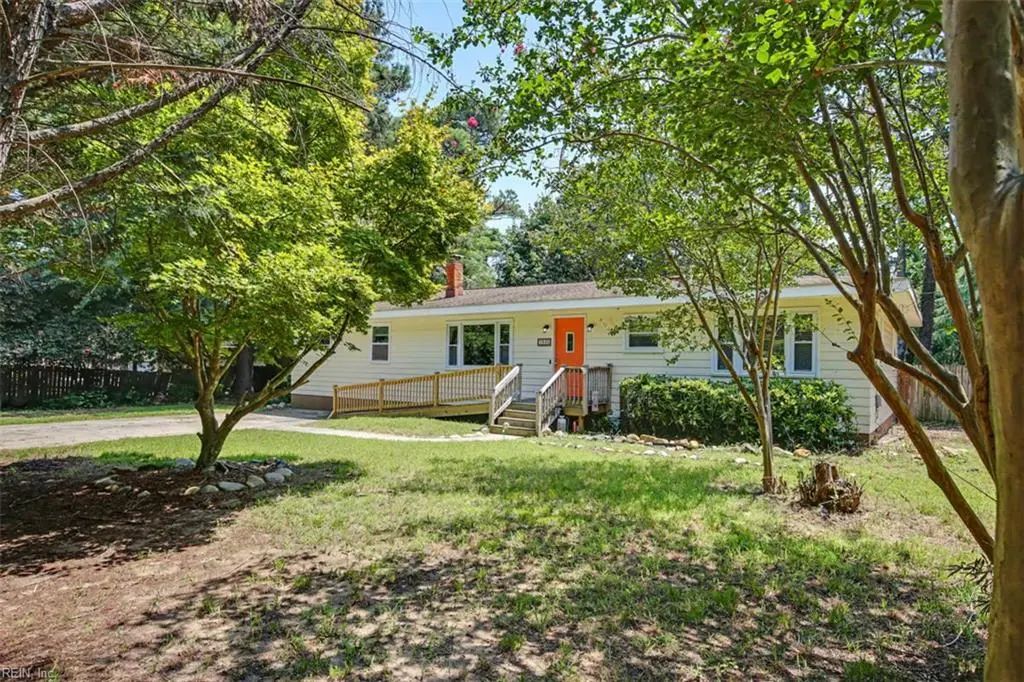 7042 East View Rd, Gloucester County