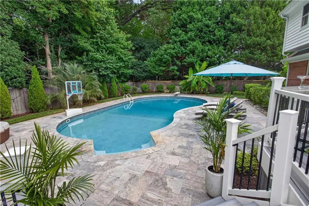 2105 Lords Lndg, Virginia Beach