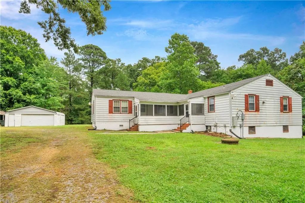 228 Oaktree Rd, York County
