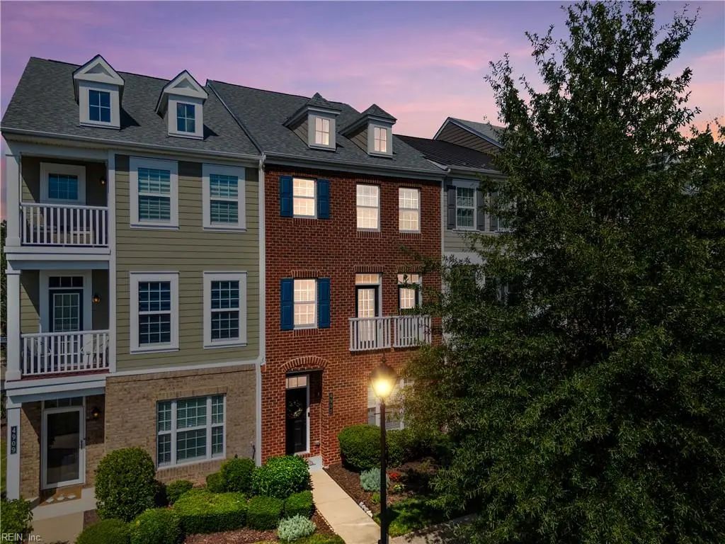 4907 Settlers Market Blvd, James City County