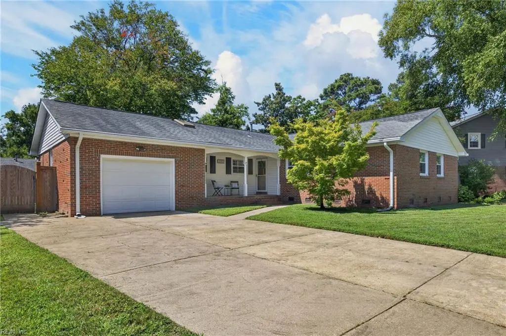 2317 Laurel Cove Dr, Virginia Beach