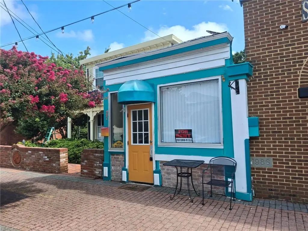 27 E Mellen St, Hampton