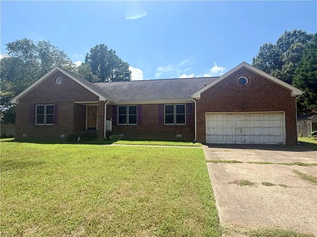 929 Lindsley Dr, Virginia Beach