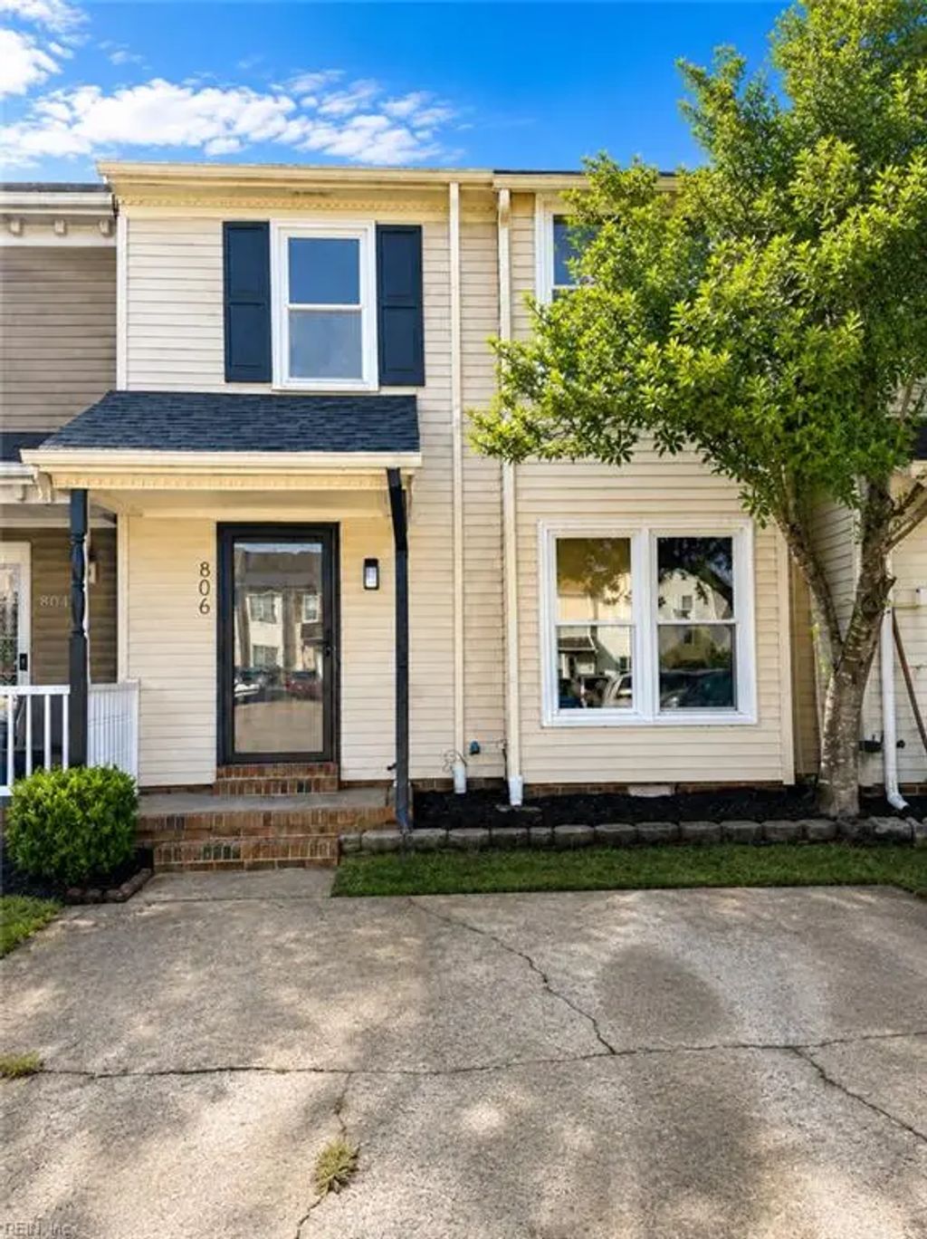 806 Federal Ct, Virginia Beach