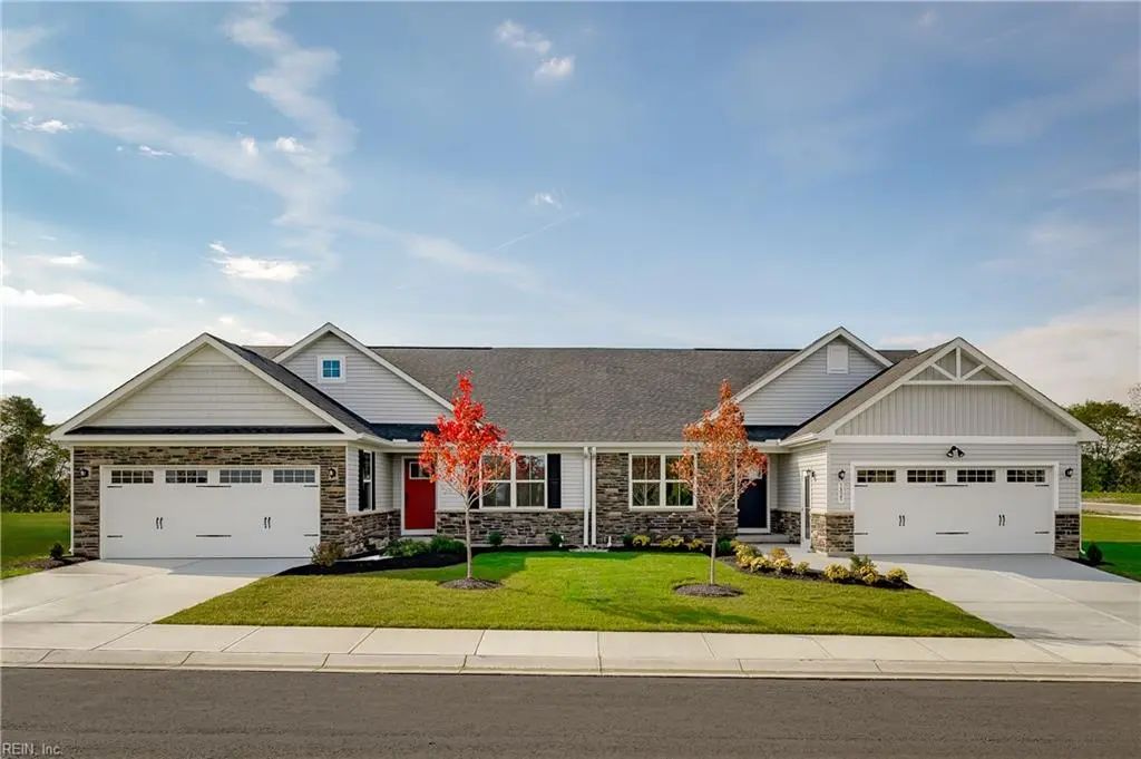339 Medley Ln, Suffolk