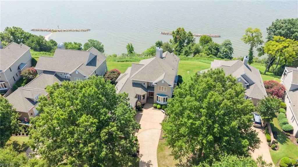307 Rivers Edge, James City County