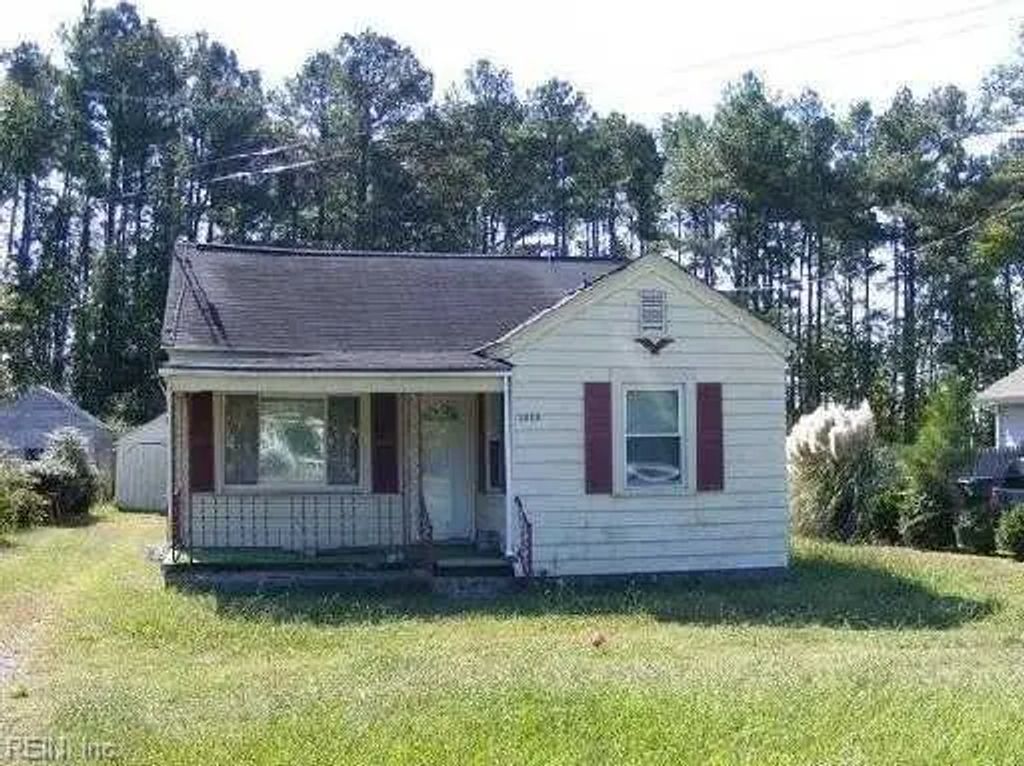 3313 Holland Rd Rd, Suffolk