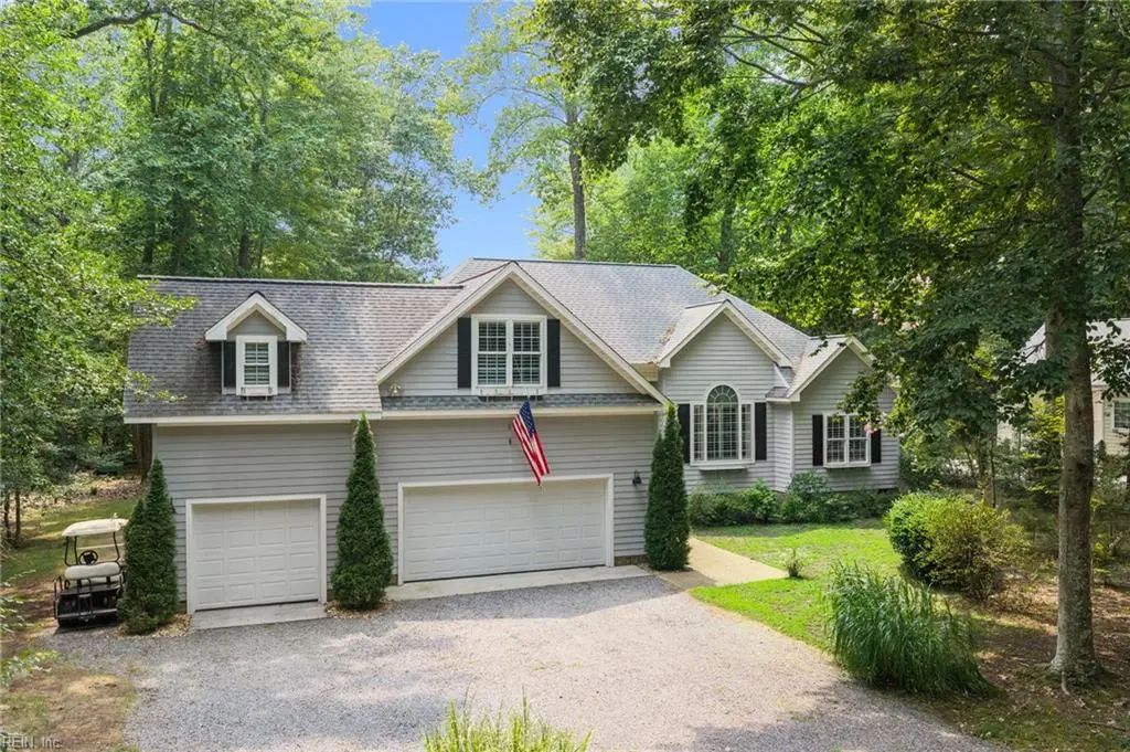 974 Wilton Coves Dr, Middlesex County