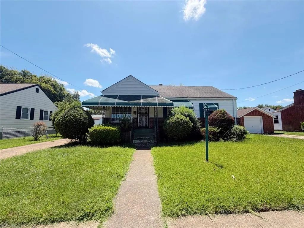 851 Widgeon Rd, Norfolk