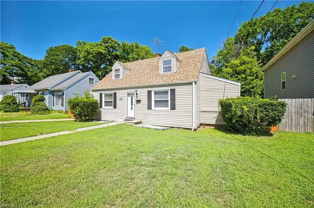 8046 E Glen Rd, Norfolk