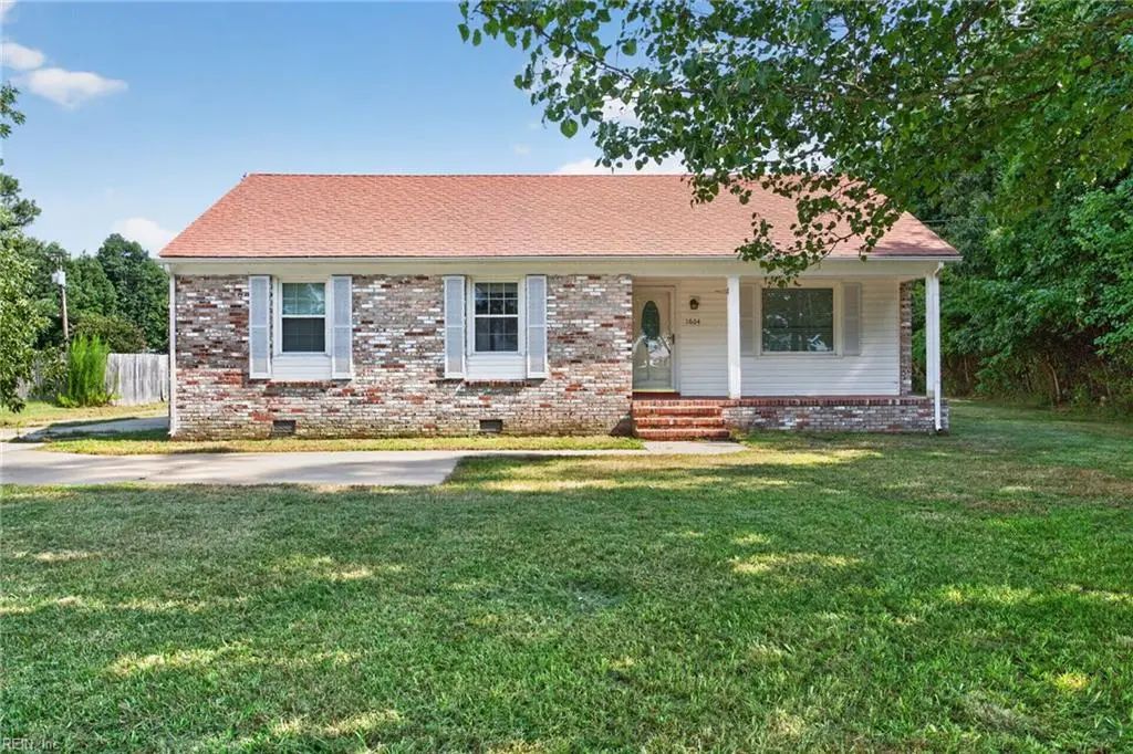 1604 Whaleyville Blvd, Suffolk