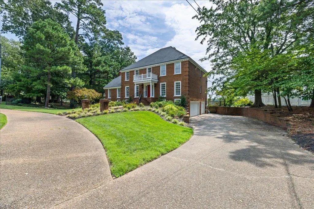 4007 Arrowhead Point Ct, Virginia Beach