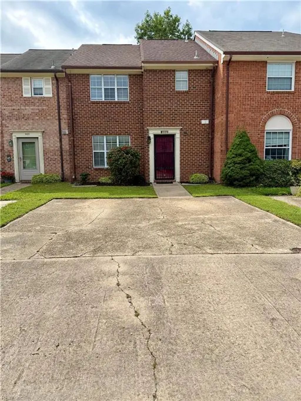 937 Welch Cir, Virginia Beach