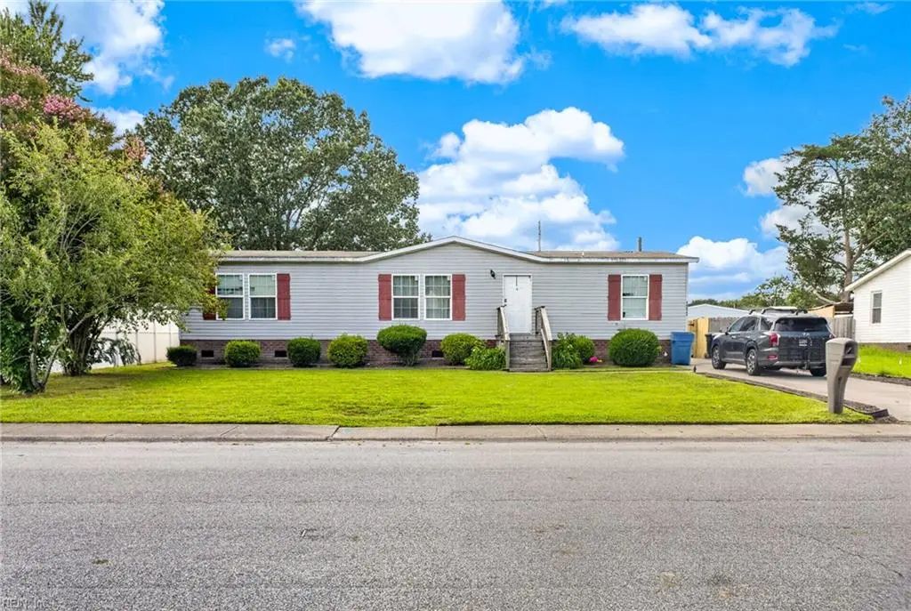 1313 Skylark Dr, Virginia Beach
