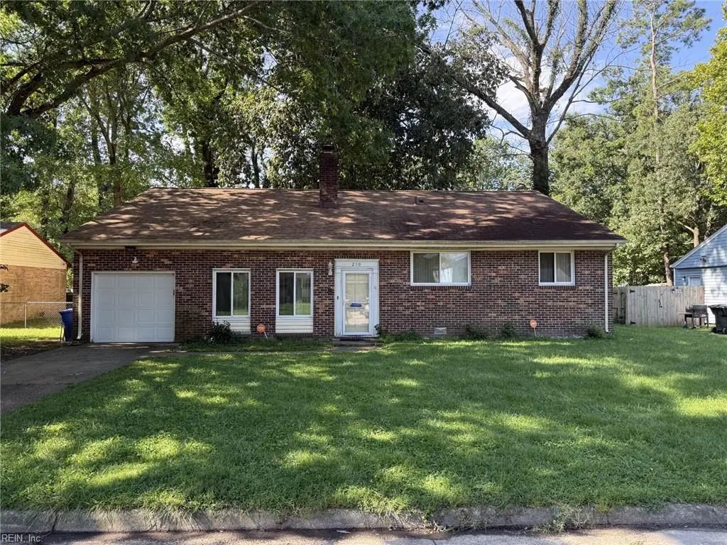 230 Longmeadow Dr, Newport News