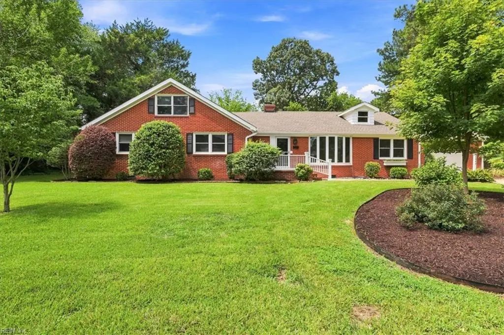 3040 Edinburgh Dr, Virginia Beach