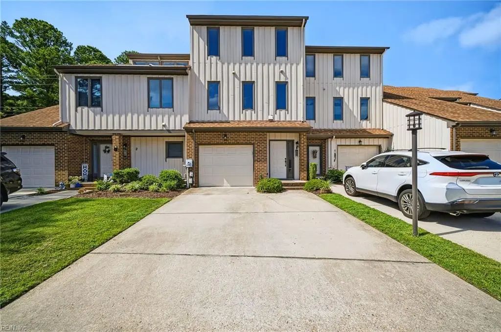 4 Sandie Point Ln, Portsmouth