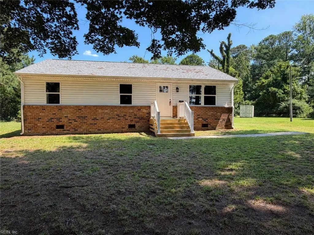 4540 Shoulders Hill Rd, Suffolk