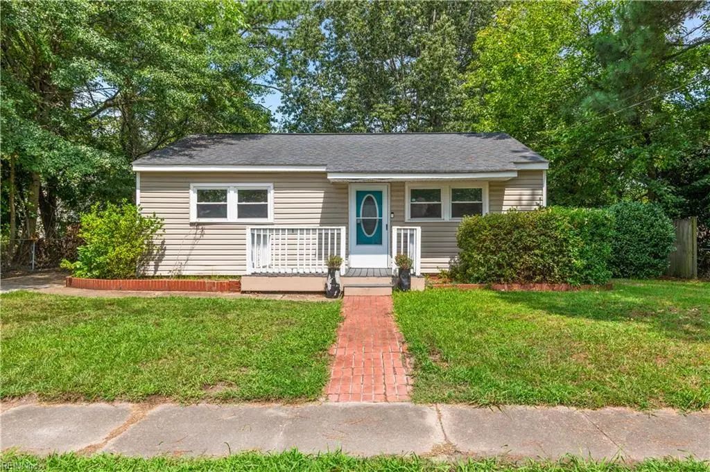 2502 Livesay Rd, Chesapeake