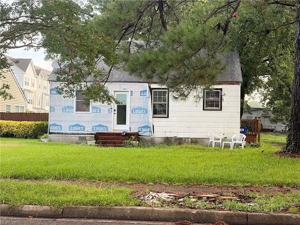 2534 Woolsey St, Norfolk