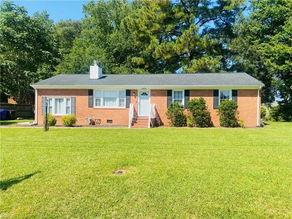 3009 Woodlawn Dr, Suffolk