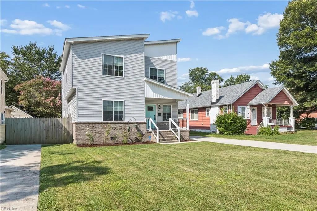 317 Cottonwood Ave, Hampton