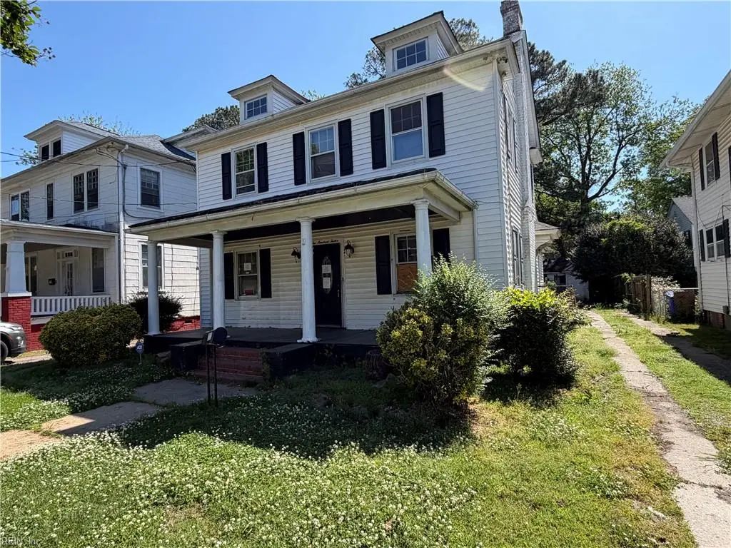 212 S Main St, Suffolk