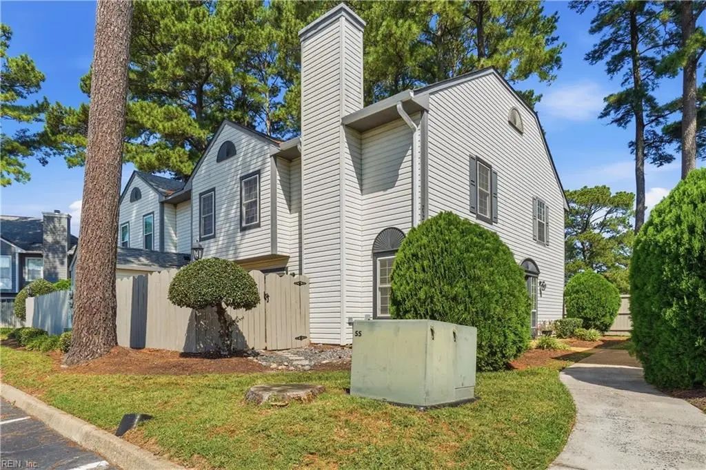 2326 Cornick Dr, Virginia Beach