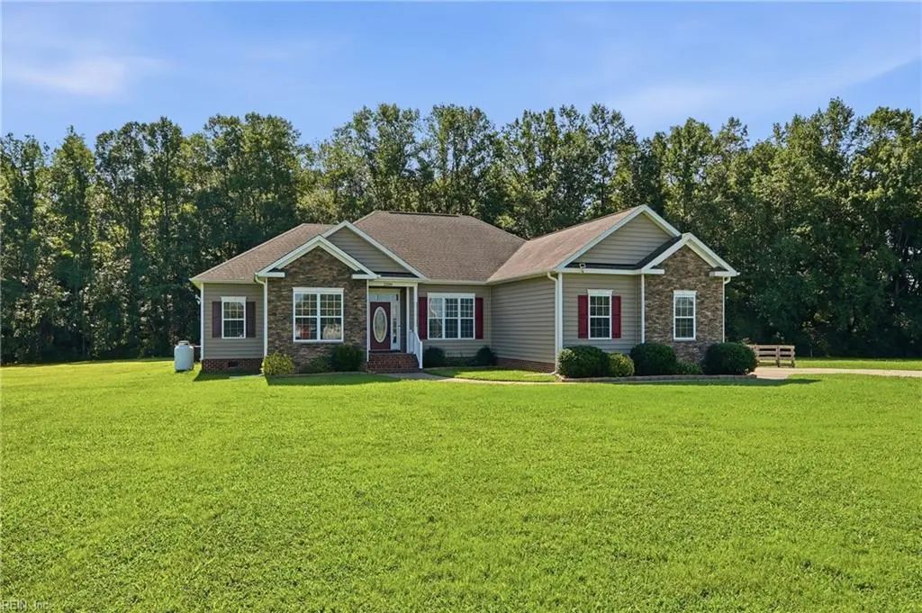 2100 Manning Rd, Suffolk