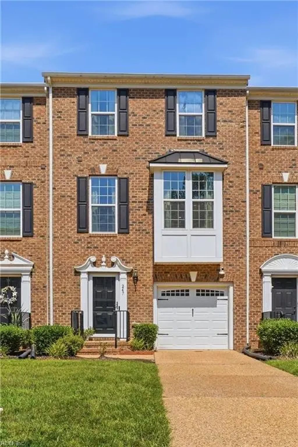 315 W Constance Rd, Suffolk