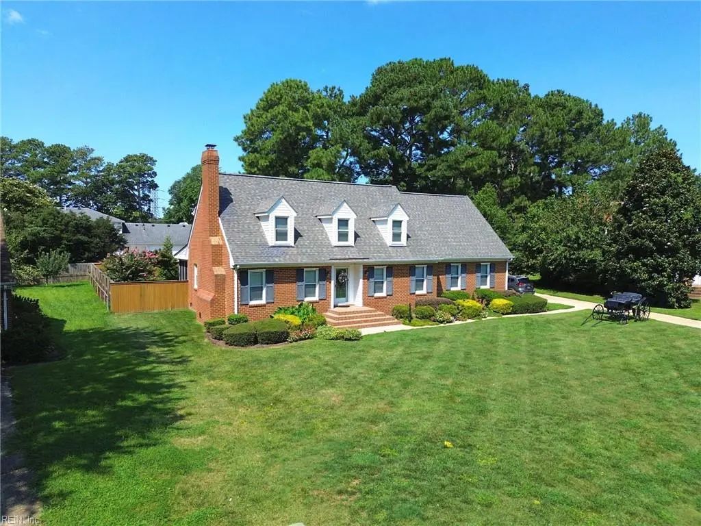 2047 Ames Cir N Cir, Chesapeake