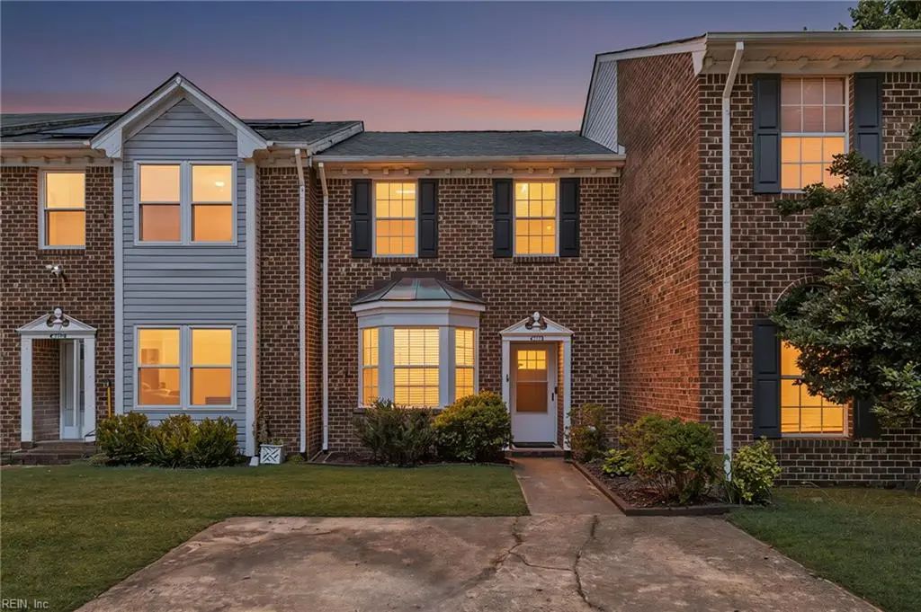 4702 Parvathi Ct, Virginia Beach