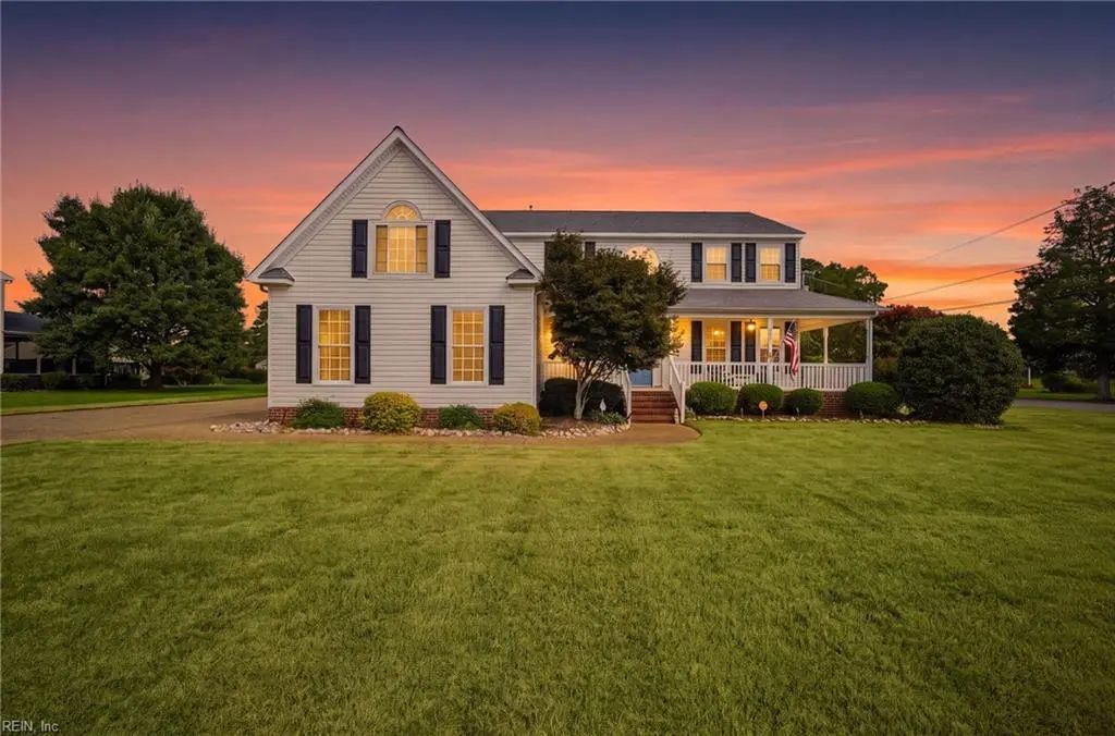 2 Pheasant Dr, Poquoson
