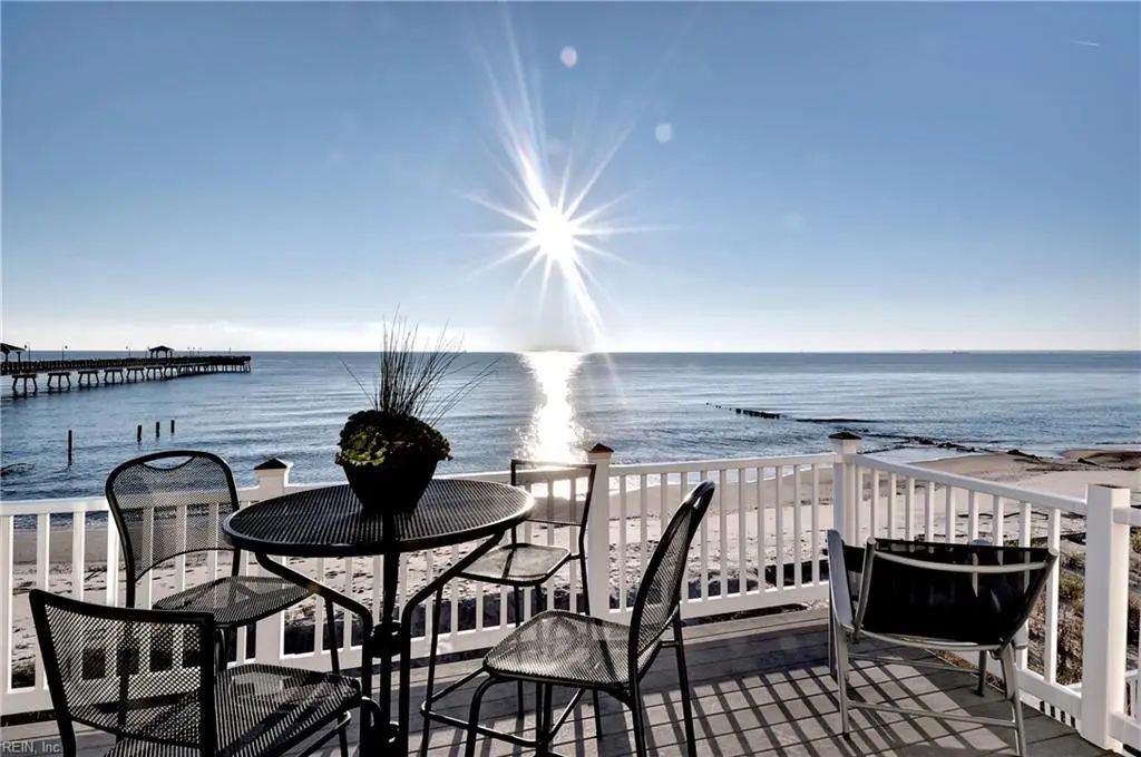 3 Thimble Shoals Ct, Hampton