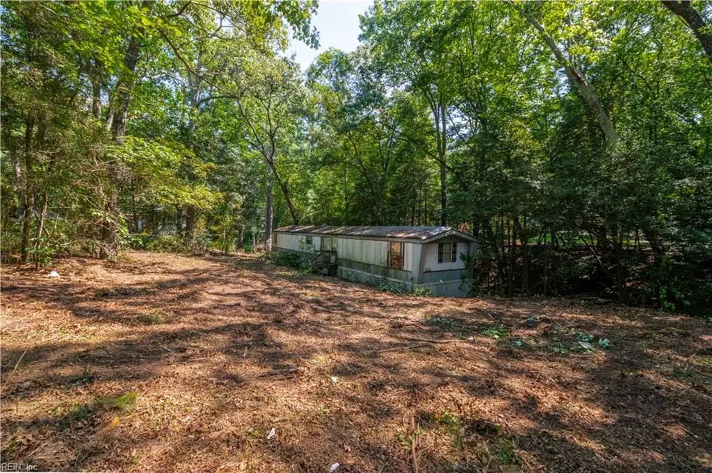 166 Barricks Mill Rd, Middlesex County