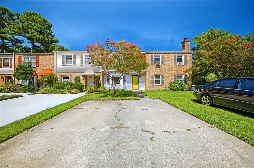 1820 Durham W, Virginia Beach