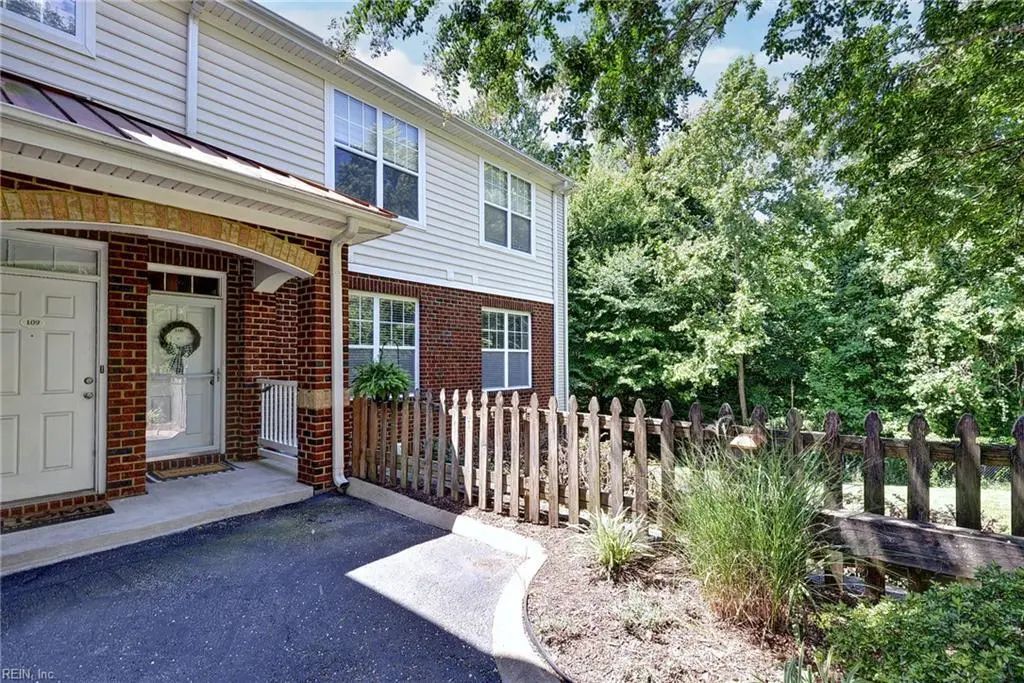 713 Windy Way, Newport News