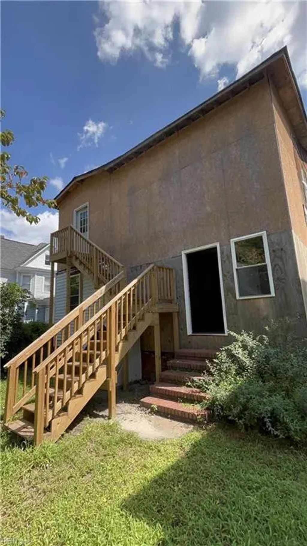 420 Mt Vernon Ave, Portsmouth